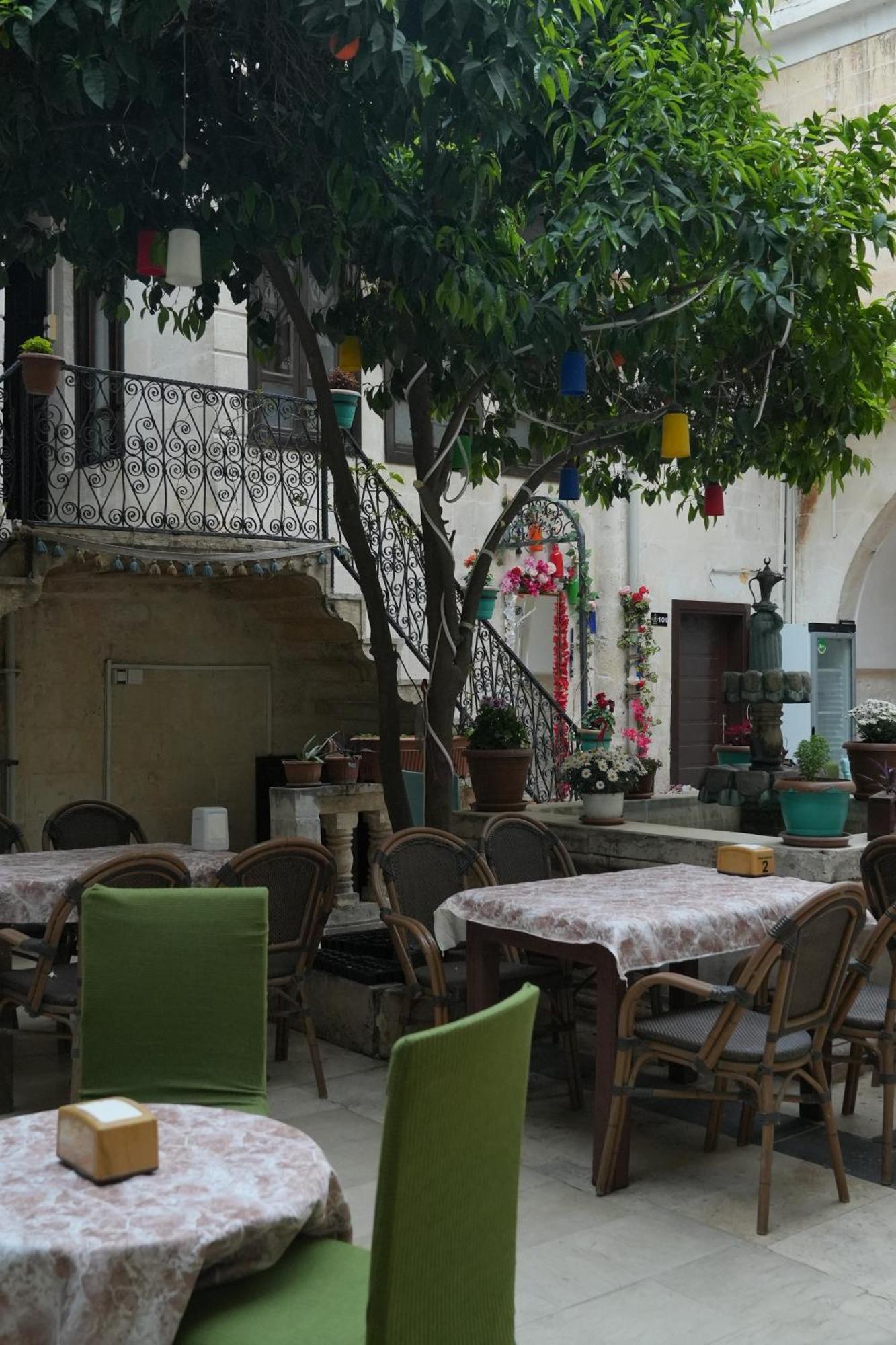 Joselin Hotel سانليورفا المظهر الخارجي الصورة