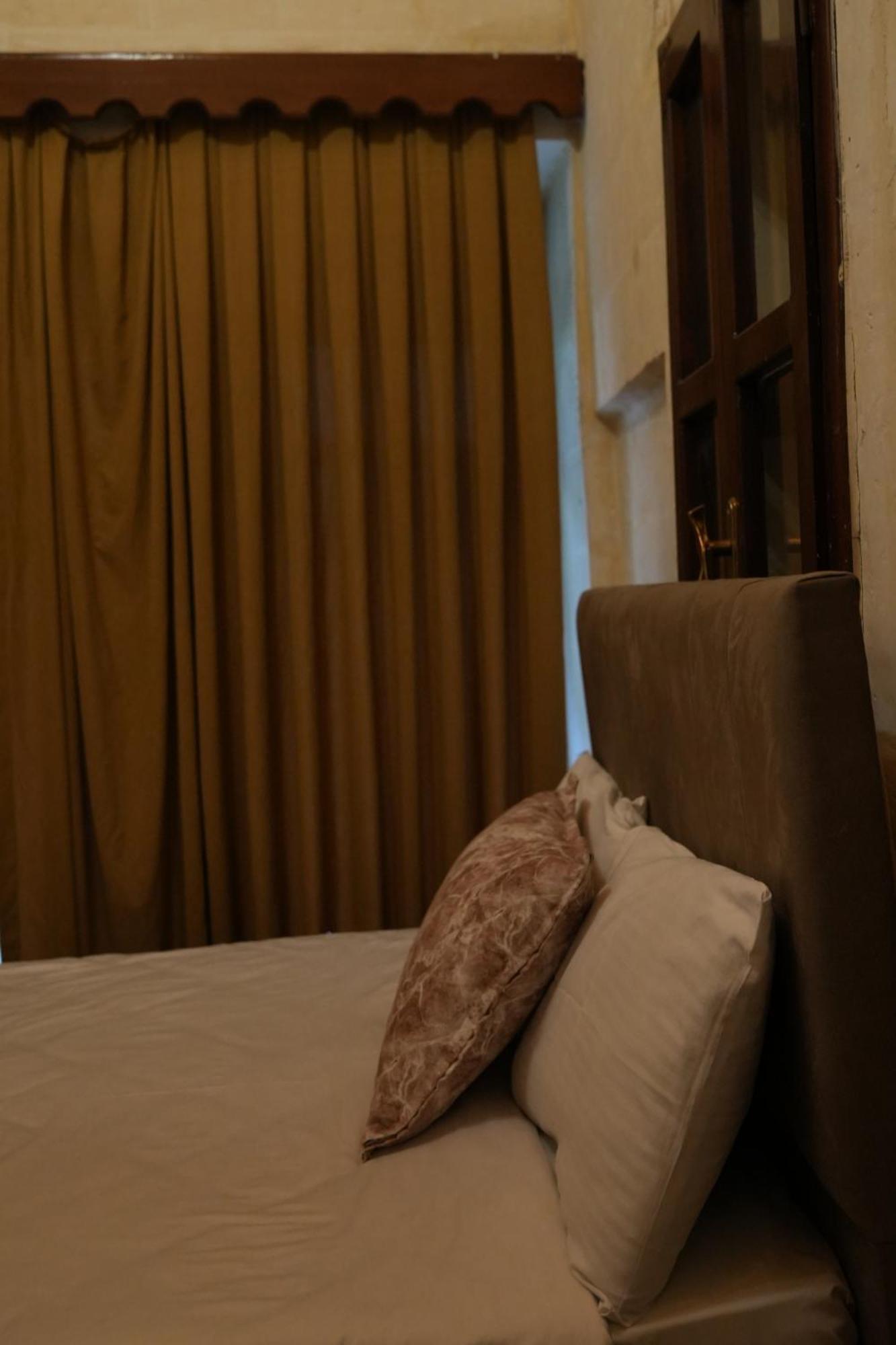 Joselin Hotel سانليورفا المظهر الخارجي الصورة