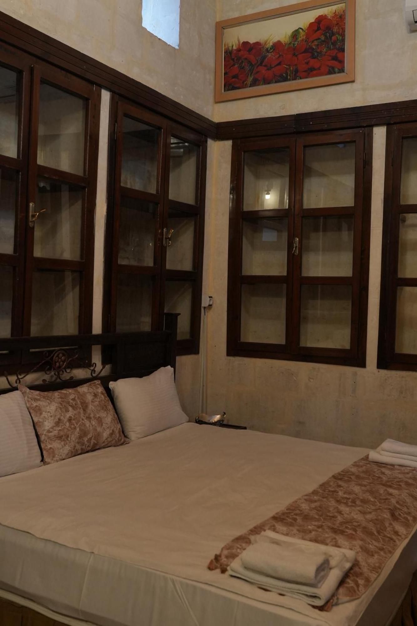 Joselin Hotel سانليورفا المظهر الخارجي الصورة