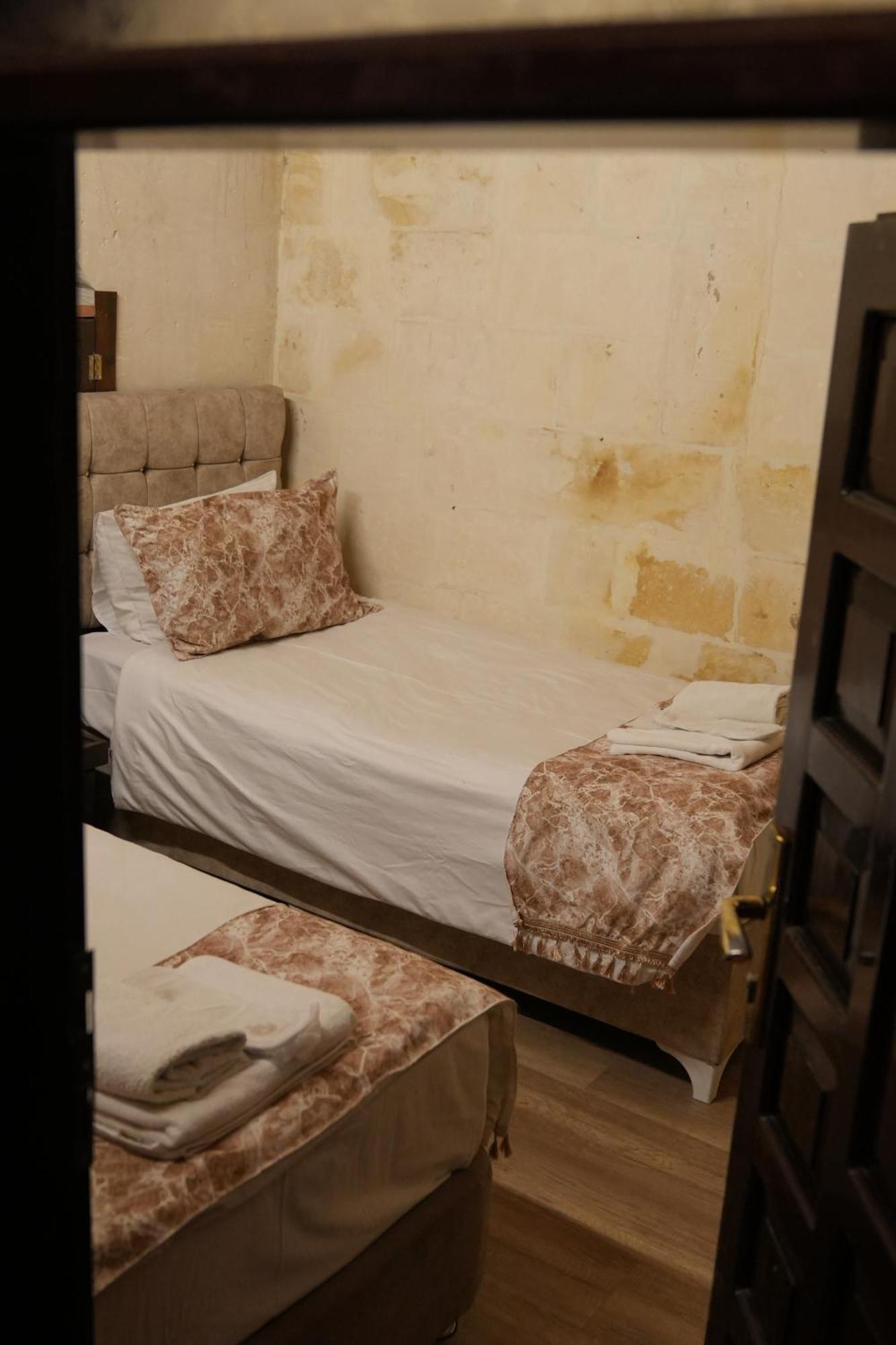 Joselin Hotel سانليورفا المظهر الخارجي الصورة
